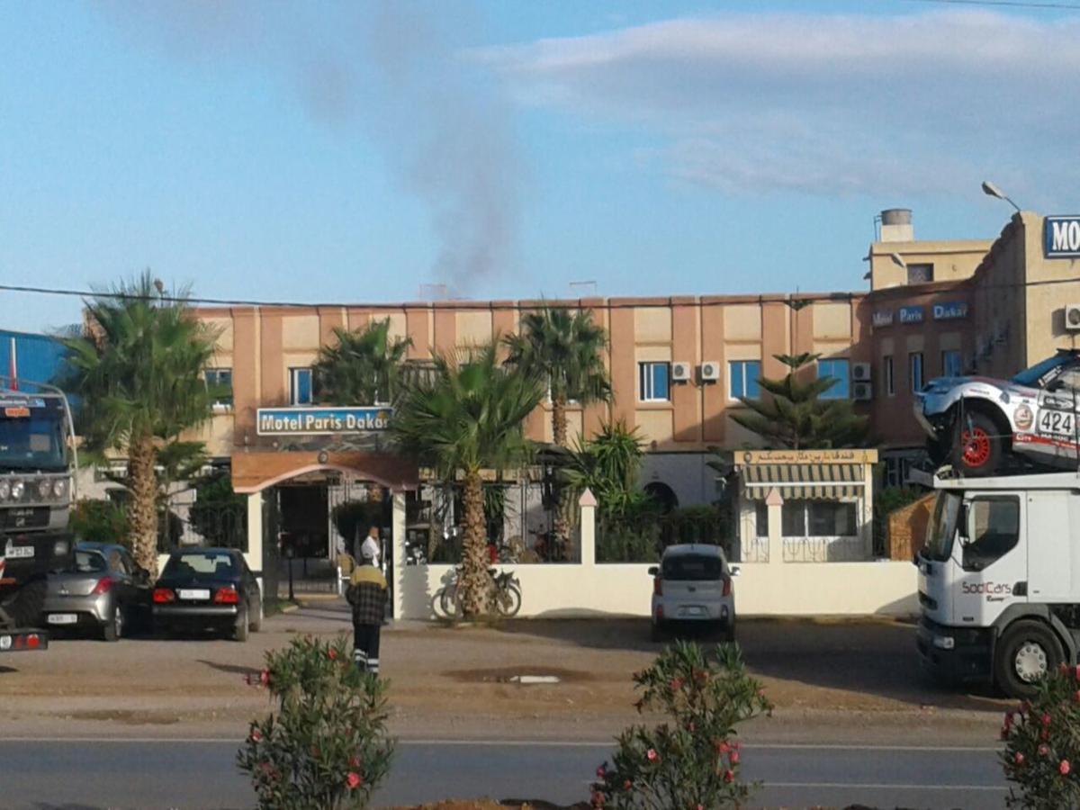 Motel Paris Dakar Selouane Exterior photo
